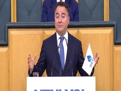 Ali Babacan: Ciddi bir meseleyle karşı karşıyayız