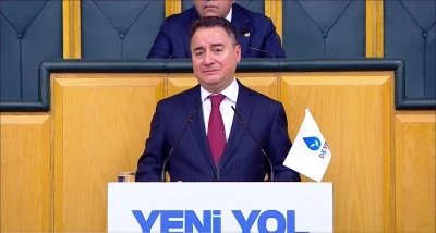 Ali Babacan: Siyasette kalite &ccedil;ok d&uuml;şt&uuml;