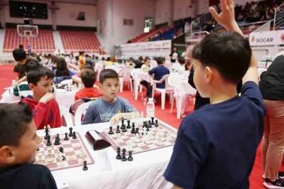 Aliağa&rsquo;da Kyme Satran&ccedil; Turnuvası d&uuml;zenlendi
