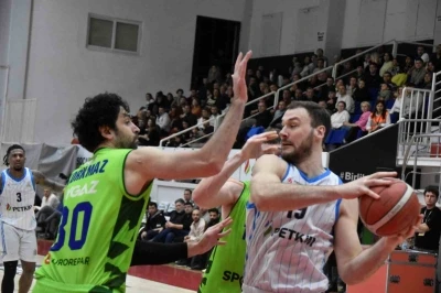 Aliağa Petkimspor: 76 - TOFAŞ: 82