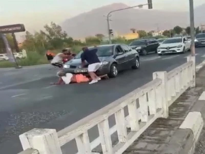 Alkoll&uuml; s&uuml;r&uuml;c&uuml;n&uuml;n &ccedil;arpıp &uuml;zerinden ge&ccedil;tiği kadın hayatını kaybetti