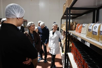 Almanya'dan gelen &ouml;ğrenciler Nil&uuml;fer&rsquo;in &uuml;retim modellerini inceledi