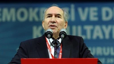 Altan &Ouml;ymen hayatını kaybetti