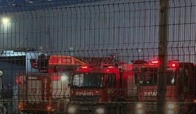 Al&uuml;minyum fabrikasında patlama: 1&rsquo;i ağır 3 yaralı