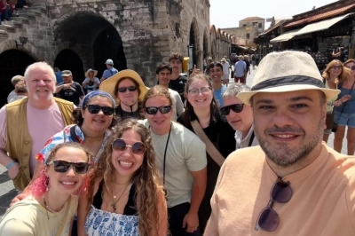 Amerikalı Tiyatro &Ouml;ğrencileri T&uuml;rkiye ve Yunanistan&rsquo;da K&uuml;lt&uuml;r Turuna &Ccedil;ıktı