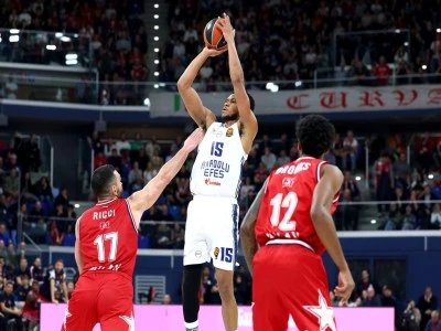 Anadolu Efes'te k&ouml;t&uuml; gidişat devam ediyor