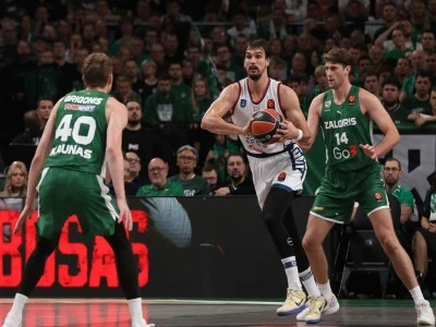 Anadolu Efes, Zalgiris deplasmanından galibiyetle d&ouml;nd&uuml;