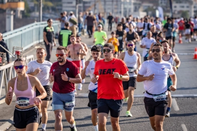 Anadolu Sigorta Bir Adım Daha Koşusu Hali&ccedil;&rsquo;te Sporseverleri Buluşturdu