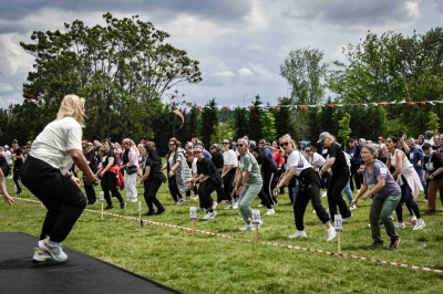 Ankara&rsquo;da Y&uuml;zlerce Kadın Guinness Rekoru İ&ccedil;in Ter D&ouml;kt&uuml;
