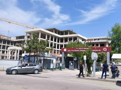 Ankara&rsquo;daki trafik kazasında hayatını kaybeden aile İstanbul&rsquo;da defnedilecek
