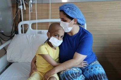 Annesinden aldığı ilikle hayata tutundu
