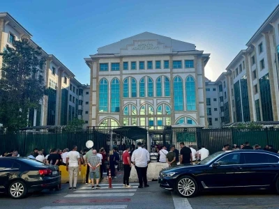 Antalya B&uuml;y&uuml;kşehir Belediye Başkanı B&ouml;cek tutuklandı