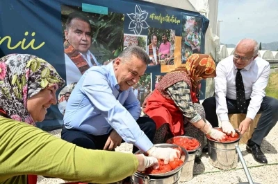 Antalya&rsquo;da FoodFest&rsquo;in hasat durağı Kumluca oldu

