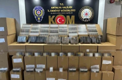 Antalya&rsquo;da ka&ccedil;ak&ccedil;ılık operasyonlarında 11 ş&uuml;pheliye işlem yapıldı
