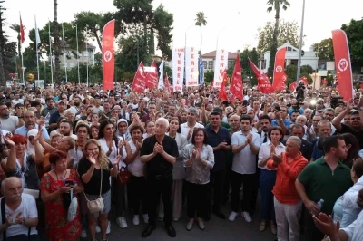Antalya&rsquo;da Muhittin B&ouml;cek&rsquo;e destek mitingi