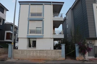 Antalya'da polis memuru, eşi ve 2 &ccedil;ocuğunu &ouml;ld&uuml;rd&uuml; (2)