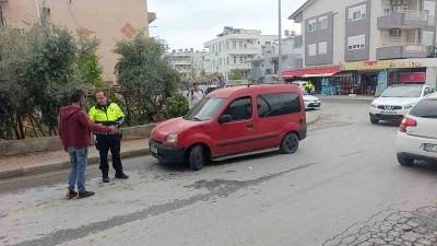 Antalya&rsquo;da yaya aracın altında kaldı