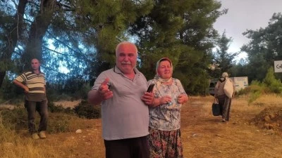 Antalya'daki orman yangınını g&ouml;zyaşları i&ccedil;inde izlediler