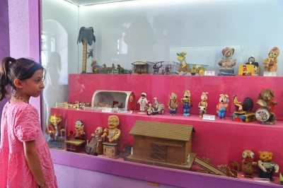 Antalya Oyuncak M&uuml;zesi 7&rsquo;den 70&rsquo;e ziyaret&ccedil;ilerini ağırlıyor