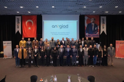 ANTGİAD Toplantısında K&uuml;resel Belirsizlik ve Aile Anayasası Vurgusu: &ldquo;Hazırlıksızlık En B&uuml;y&uuml;k Risk&rdquo;