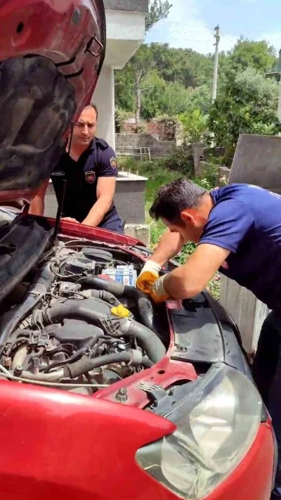 Ara&ccedil; motorundan &ccedil;ıkan s&uuml;rpriz y&uuml;zleri g&uuml;l&uuml;msetti
