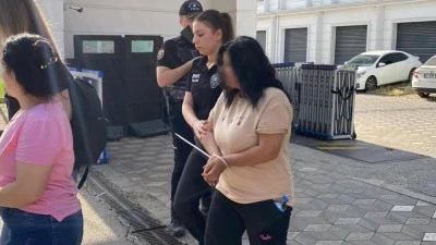 Aralarında Bursa'nın da olduğu 19 ilde kiralık ara&ccedil; dolandırıcılığı