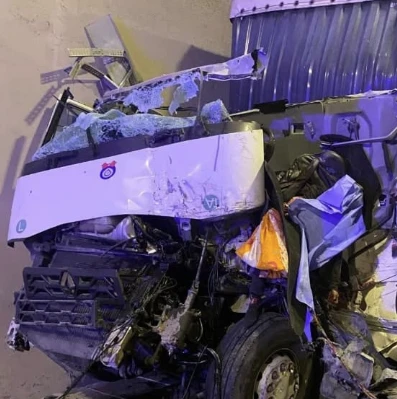 Artvin&rsquo;de t&uuml;nel i&ccedil;inde zincirleme kaza: 1 &ouml;l&uuml;, 2 yaralı