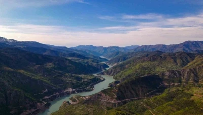 Artvin&rsquo;in karlı dağlarından ilkbahar g&ouml;r&uuml;nt&uuml;s&uuml;
