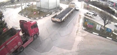 Aşırı hız ve dikkatsizlik kazalara davetiye &ccedil;ıkarttı