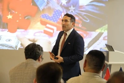 ASKON Bursa&rsquo;da &ldquo;Birleşerek B&uuml;y&uuml;me&rdquo; modeli konuşuldu