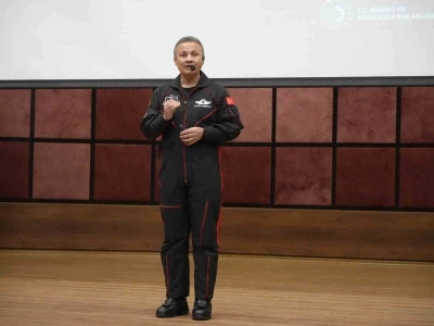 Astronot Alper Gezeravcı: "Uzay alanında ciddi &ccedil;alışmaların altına imza atmış milletlerden biriyiz"
