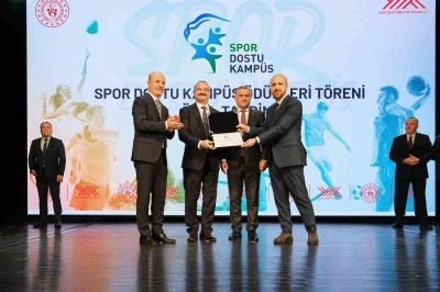 Atat&uuml;rk &uuml;niversitesi "Spor dostu kamp&uuml;s" unvanına layık g&ouml;r&uuml;ld&uuml;
