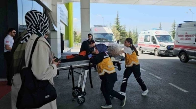 Av t&uuml;feğiyle kendini vurdu