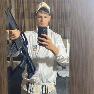 Ava gitmesini istemeyen  annesini av t&uuml;feğiyle &ouml;ld&uuml;rd&uuml;