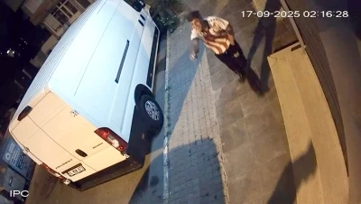  Avcılar&rsquo;da 10 aracın lastiklerini bı&ccedil;akla kesen ş&uuml;pheliler