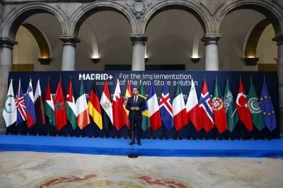 Avrupa ve Arap &uuml;lkeleri, İsrail&rsquo;e baskı g&uuml;ndemiyle Madrid&rsquo;de toplandı