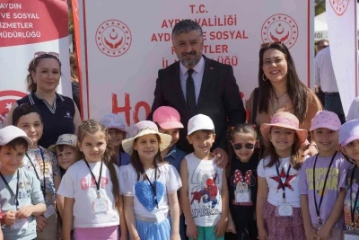 Aydın&rsquo;da Aile Yılı kortej y&uuml;r&uuml;y&uuml;ş&uuml; yapıldı
