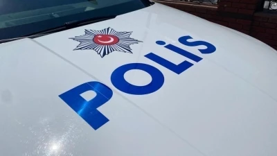 Aydın polisinin g&ouml;&ccedil;men ka&ccedil;ak&ccedil;ılığı takibi Milas&rsquo;ta 2 tutuklamayla sonu&ccedil;landı