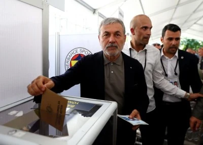 Aykut Kocaman: Bu durumdan son derece şikayet&ccedil;iyim