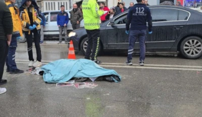 Aynı yolda kazada eşi yatalak kalmıştı, kendisi aynı yerde hayatını kaybetti