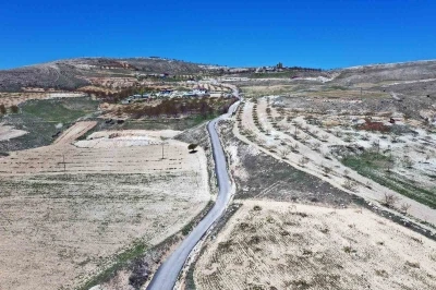 Ayvalı Mahallesi&rsquo;nde 36 yıllık yol sorunu &ccedil;&ouml;z&uuml;ld&uuml;
