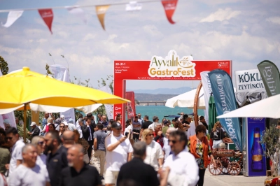 Ayvalık GastroFest&rsquo;te Lezzet Ş&ouml;leni Yaşandı