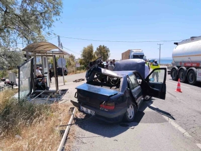 Ayvalık&rsquo;ta makas faciası: 4 yaralı
