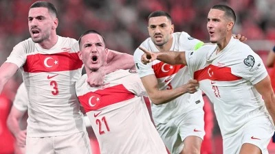 Ayyıldızlılar İspanya'yı elinden ka&ccedil;ırdı !