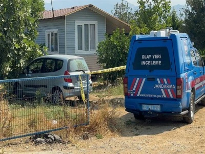 Babasını baltayla yaraladı ardından intihar etti