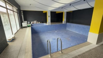 Babasını &ouml;ld&uuml;rerek havuz deposuna g&ouml;md&uuml;