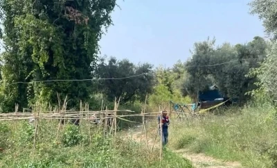 Bah&ccedil;esini domuzlardan korumak i&ccedil;in evden &ccedil;ıkan &ccedil;ift&ccedil;i tarlasına &ouml;l&uuml; bulundu