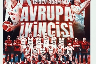 Bakan Bak&rsquo;tan 12 Dev Adam İ&ccedil;in Tebrik Mesajı