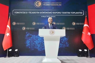 Bakan Bolat: "e-Ticaret hacmi bir &ouml;nceki yıla g&ouml;re y&uuml;zde 61,7&rsquo;lik bir artışla 3 trilyon 162 milyon liraya ulaştı"
