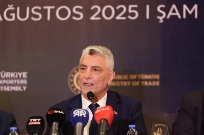 Bakan Bolat: T&uuml;rkiye- Suriye g&uuml;mr&uuml;k kapılarında 24 saat ge&ccedil;iş serbestleşecek